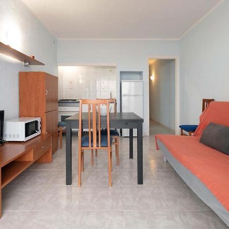 Apartamentos Denis Castelldefels Eksteriør bilde