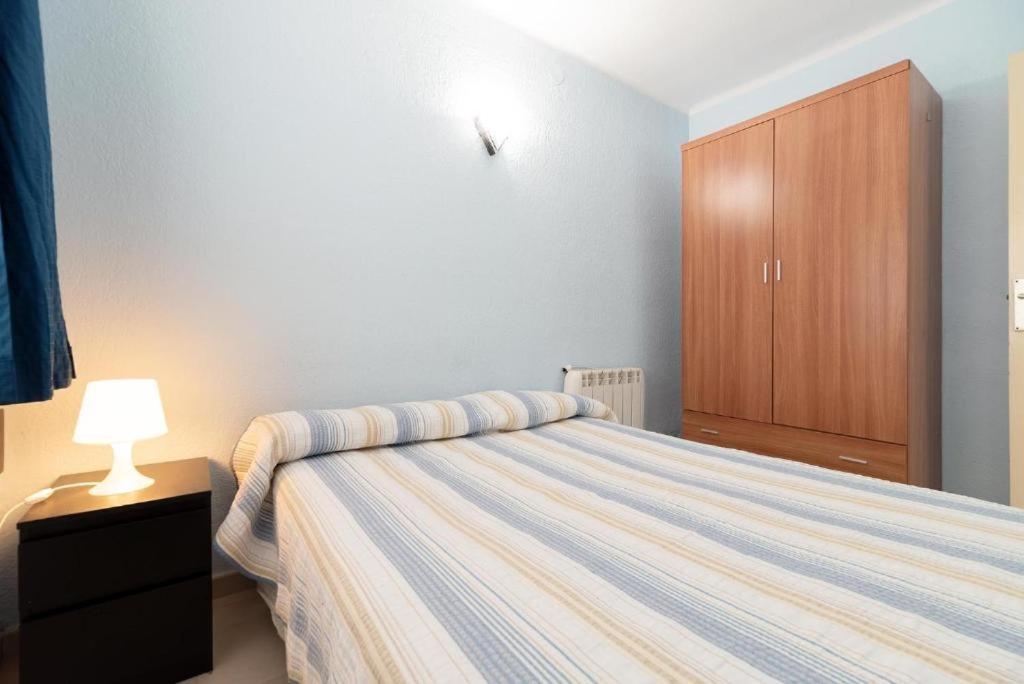 Apartamentos Denis Castelldefels Eksteriør bilde